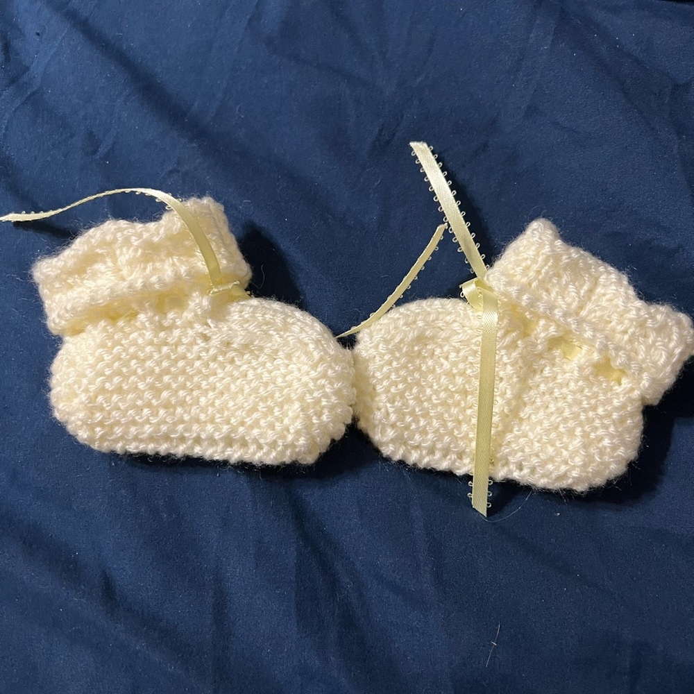 Cream Baby Booties with Ribbon
